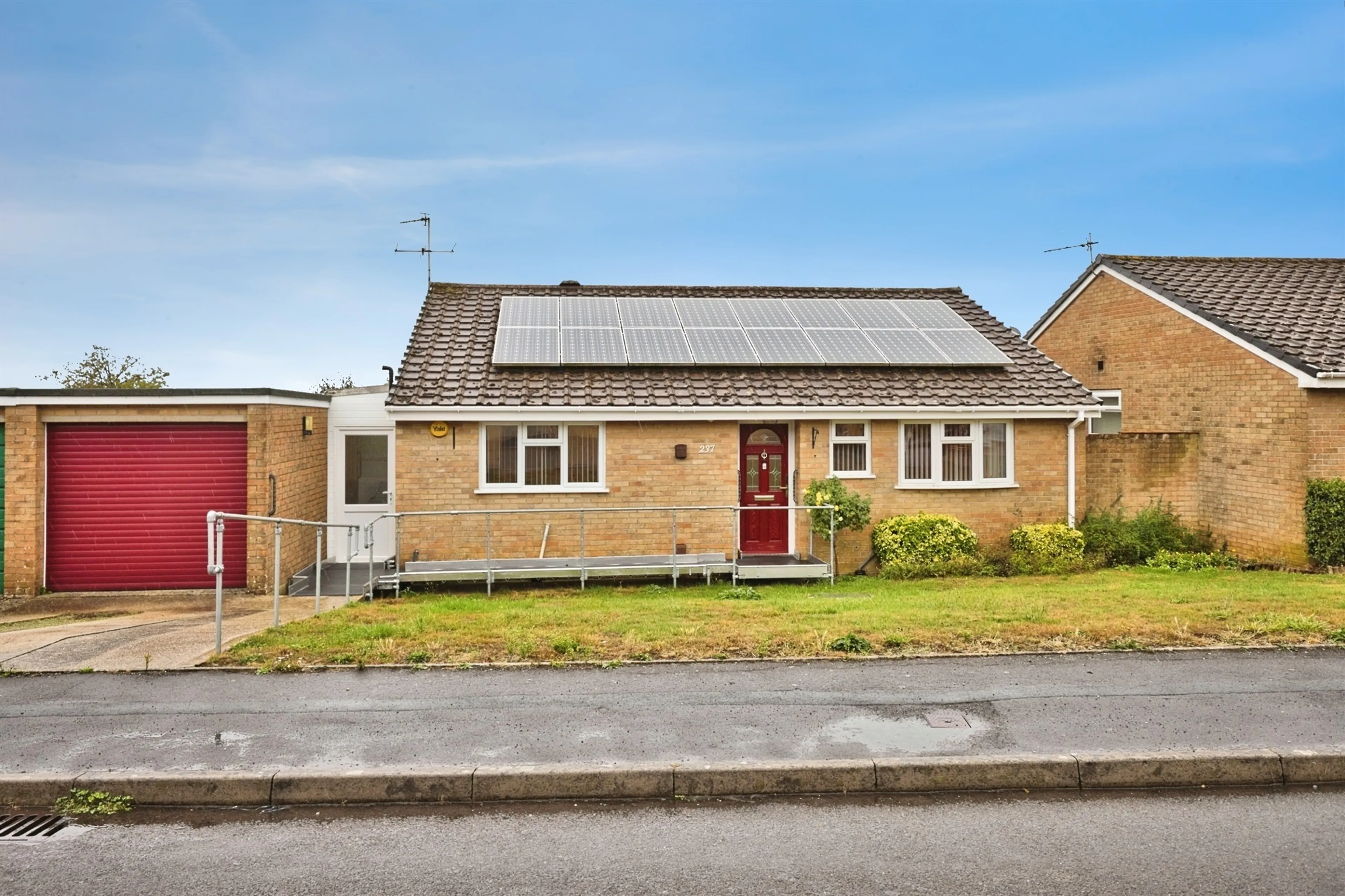 Property photo 0