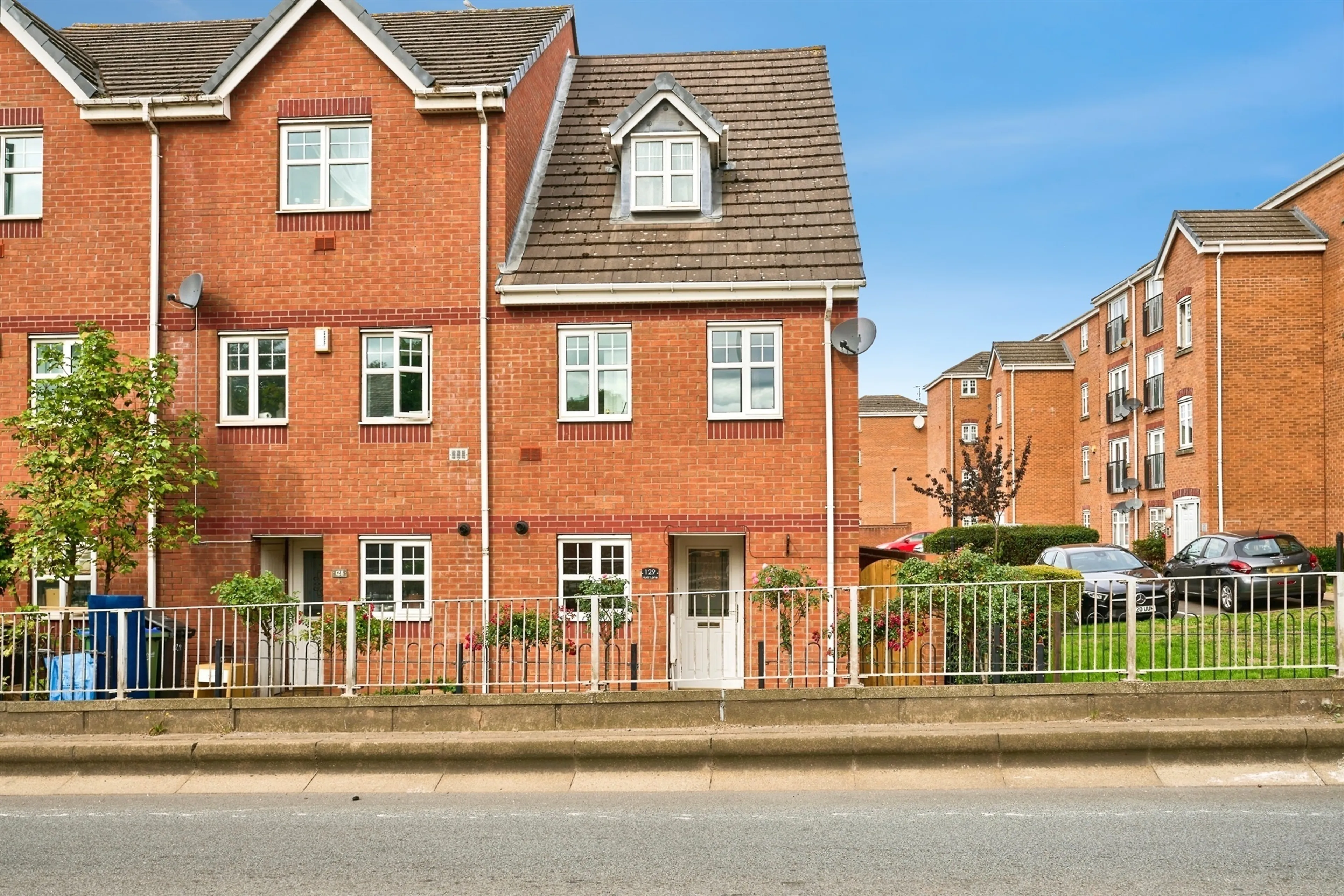 Property photo 0