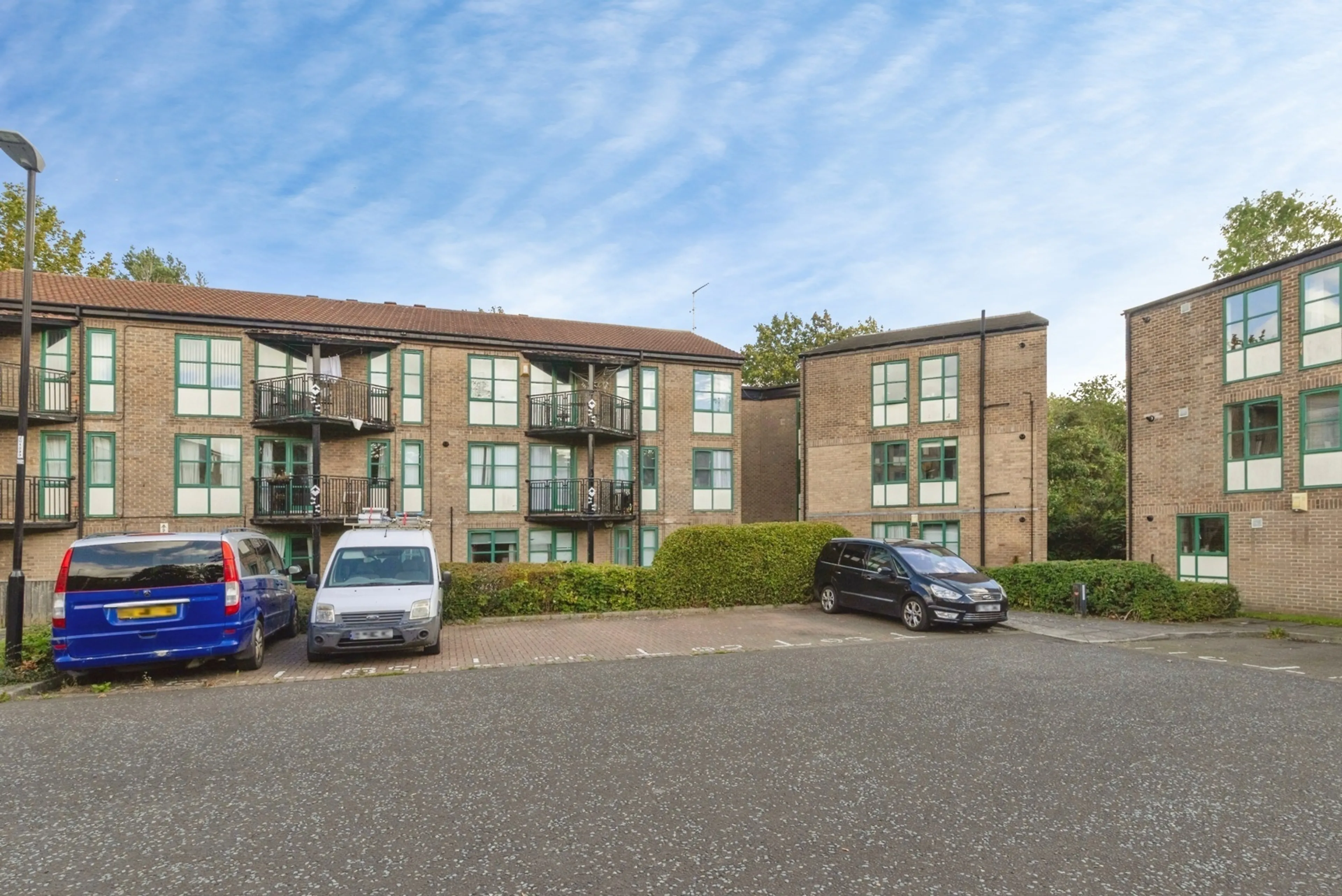 Property photo 0