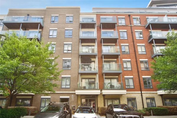 Commander Avenue, LONDON, London, NW9