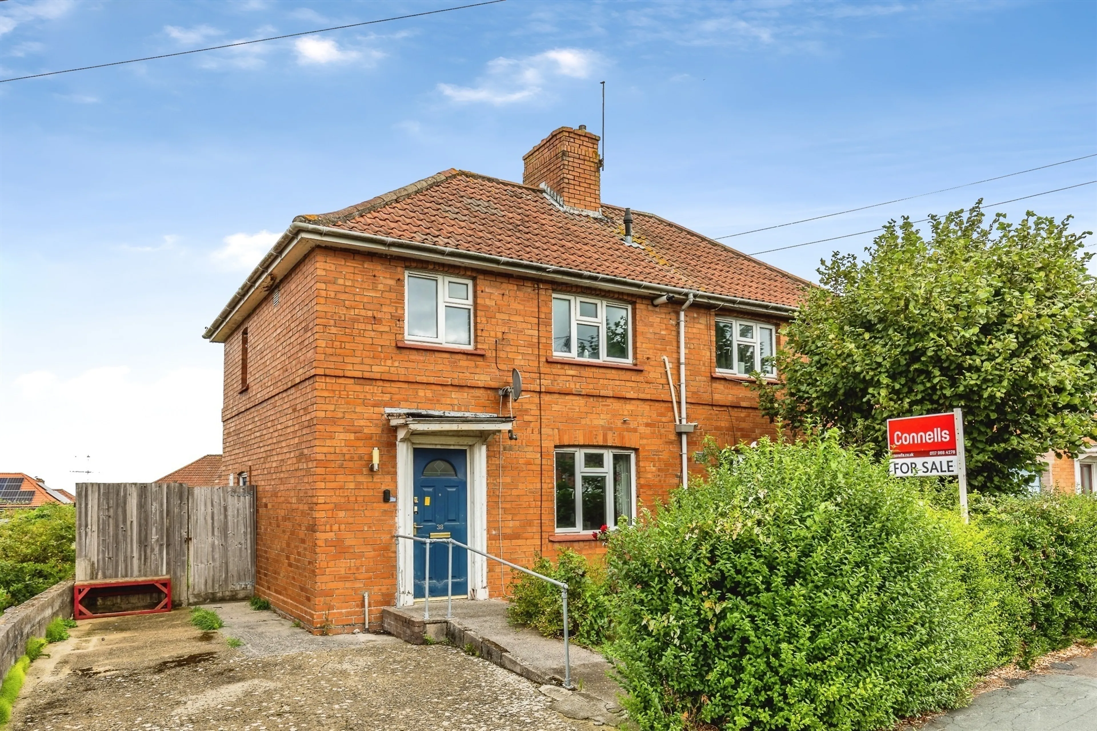 Property photo 0