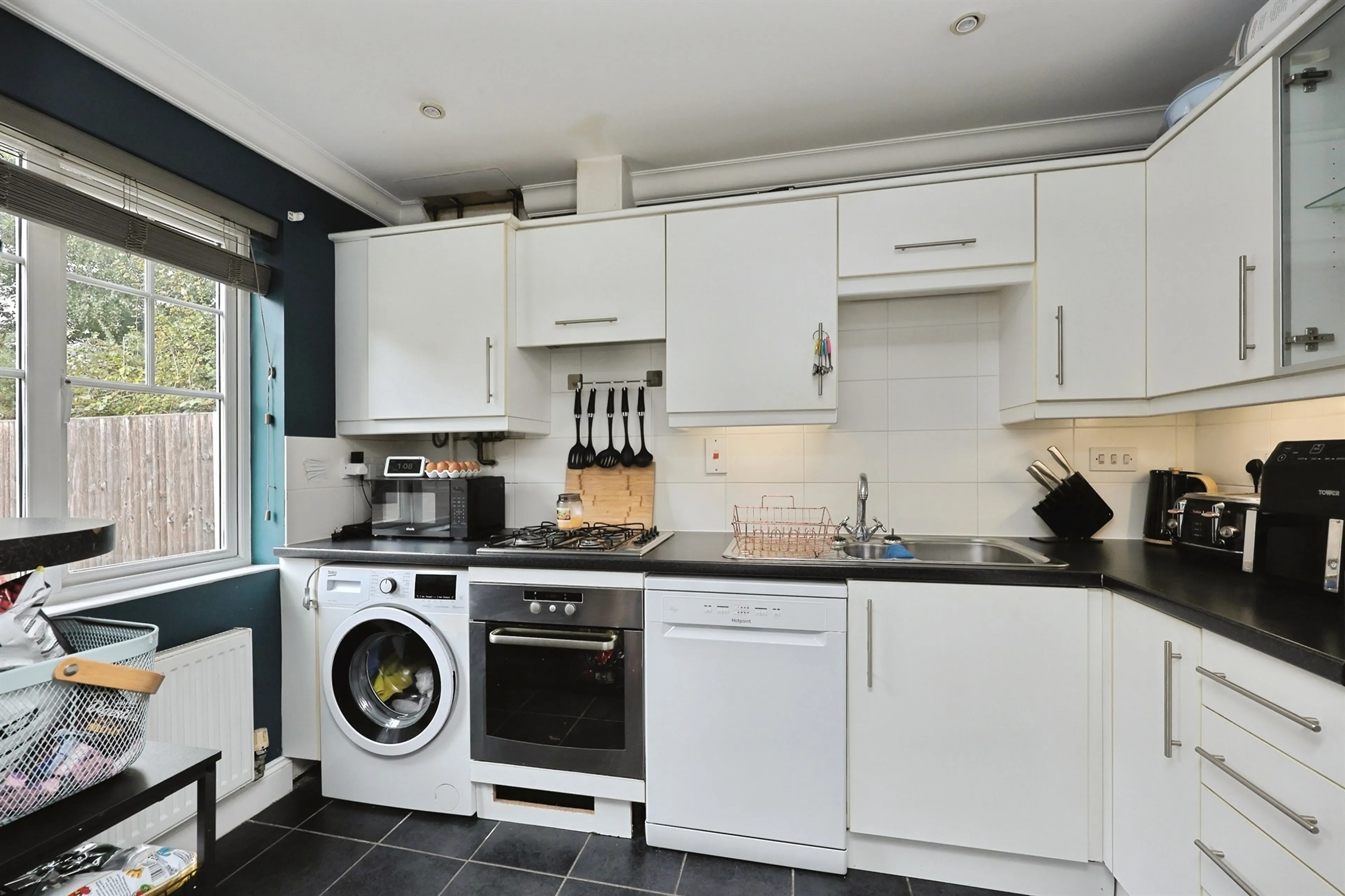 Property at Tesmonde Close, Norwich