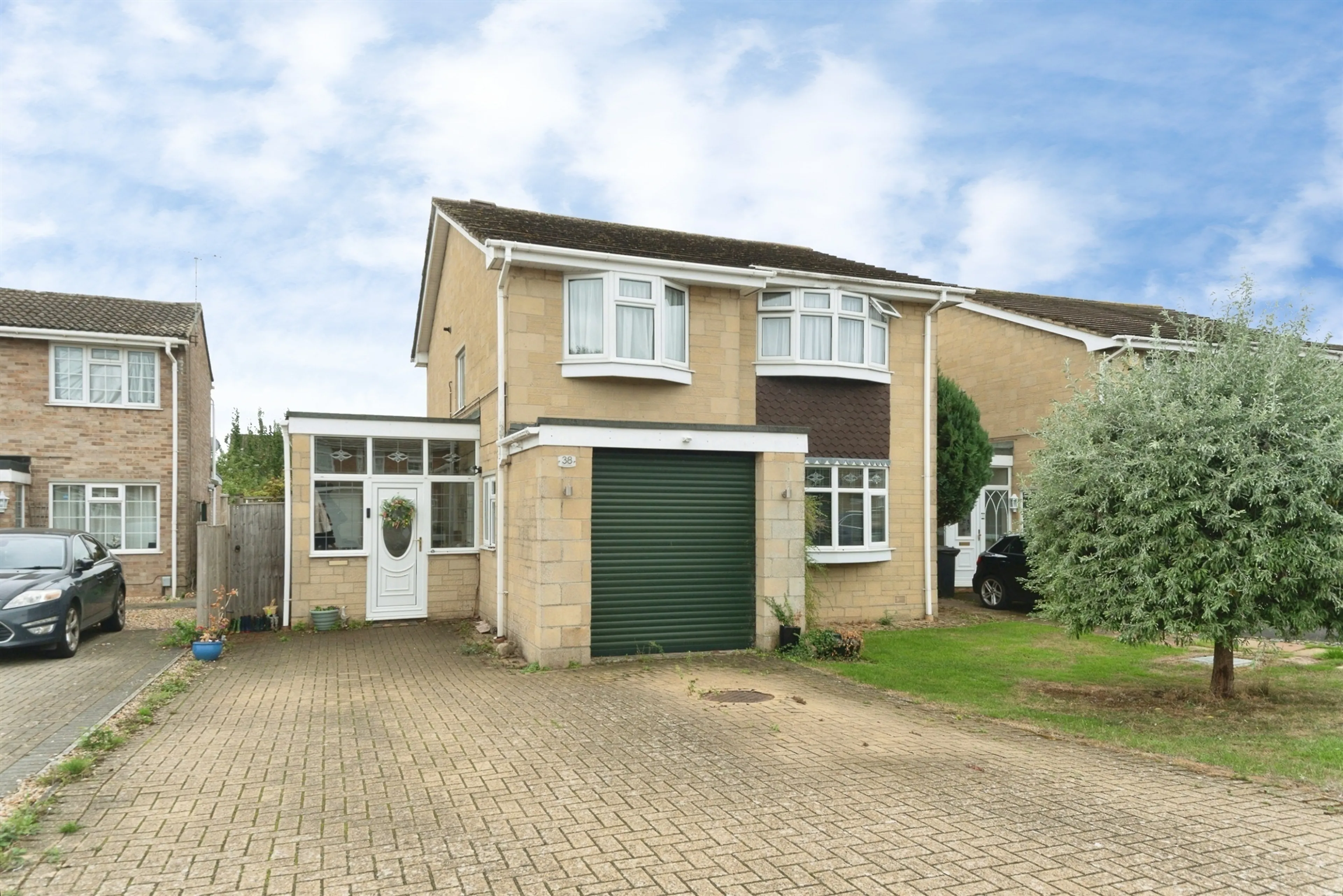 Property at Lytchett Way, Swindon