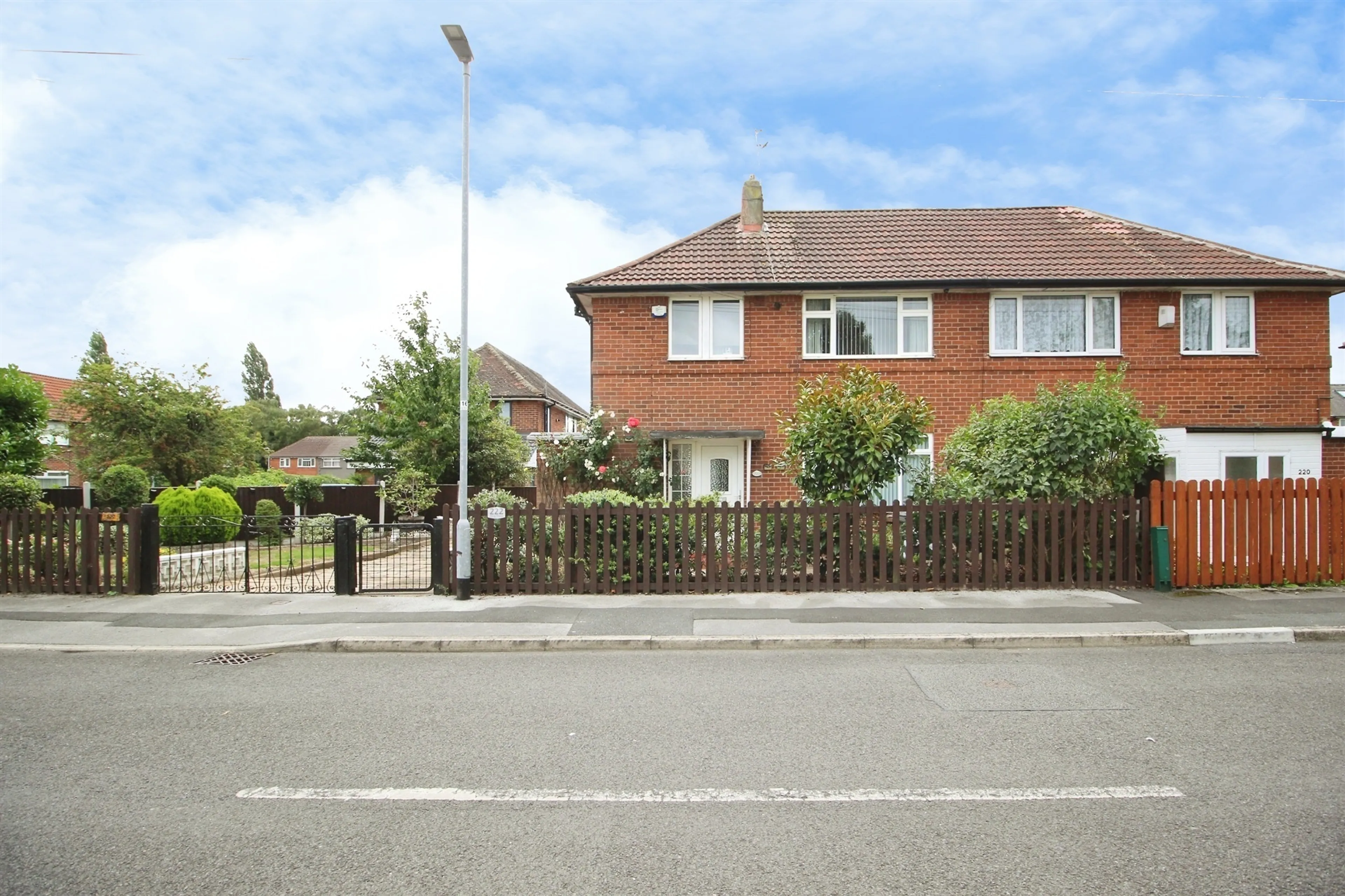 Property at Ring Road, Middleton, Leeds