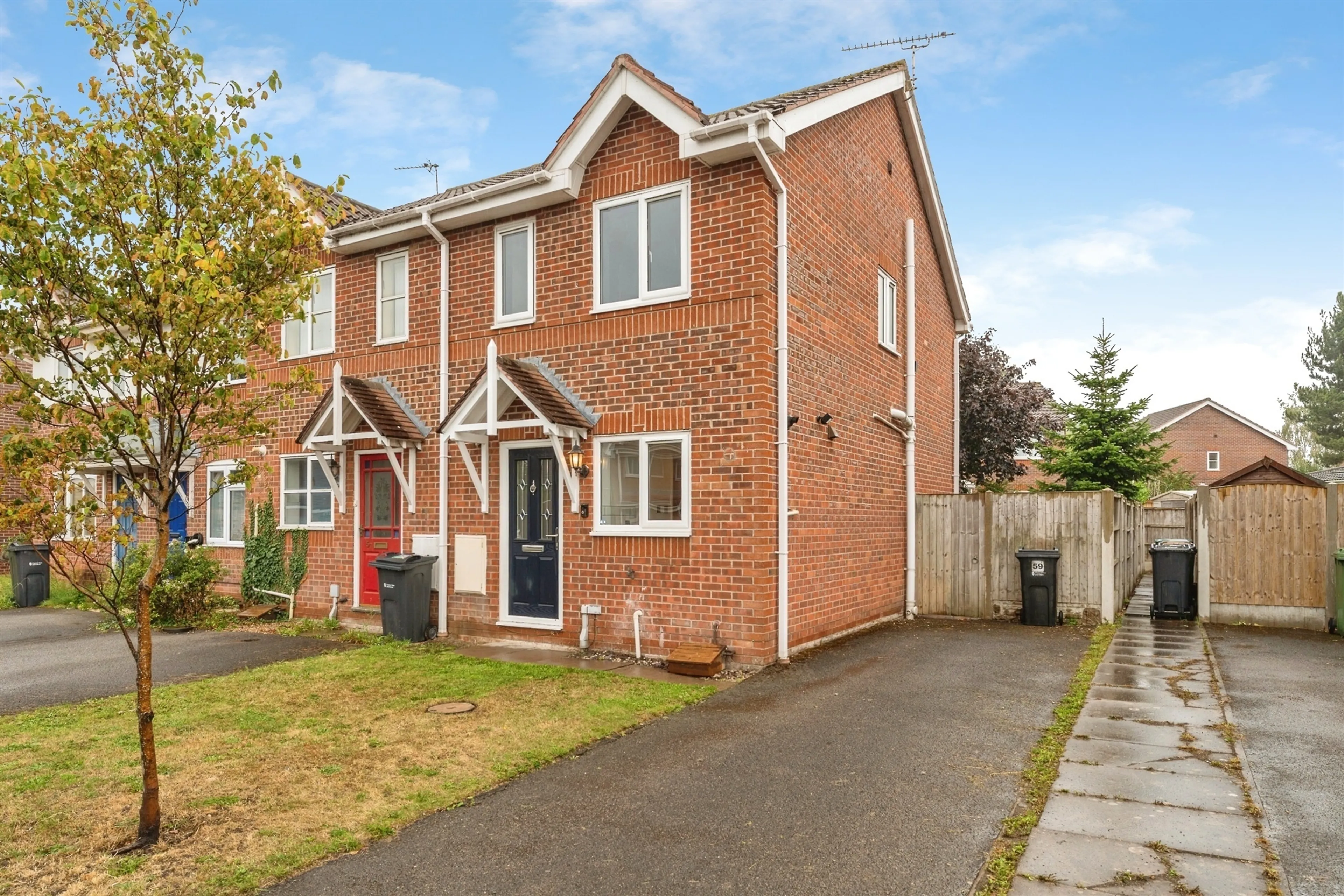 Property photo 0