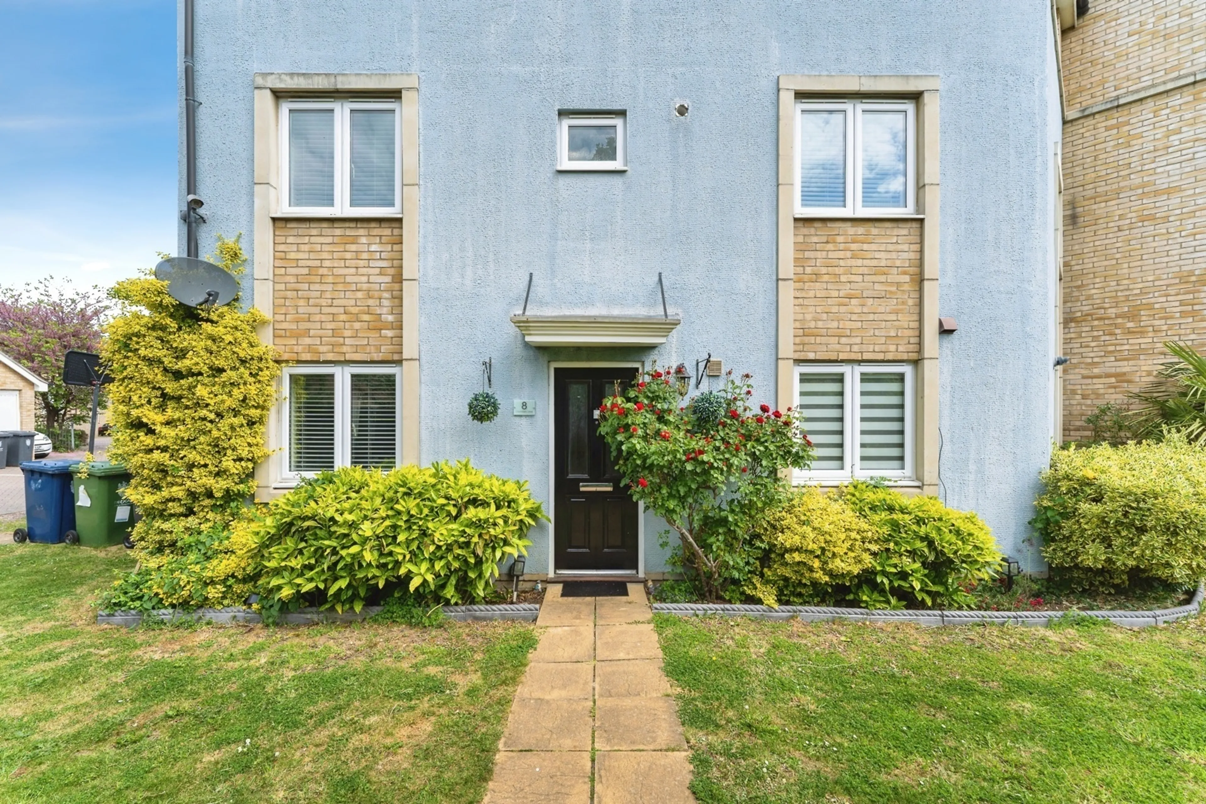 Property photo 0