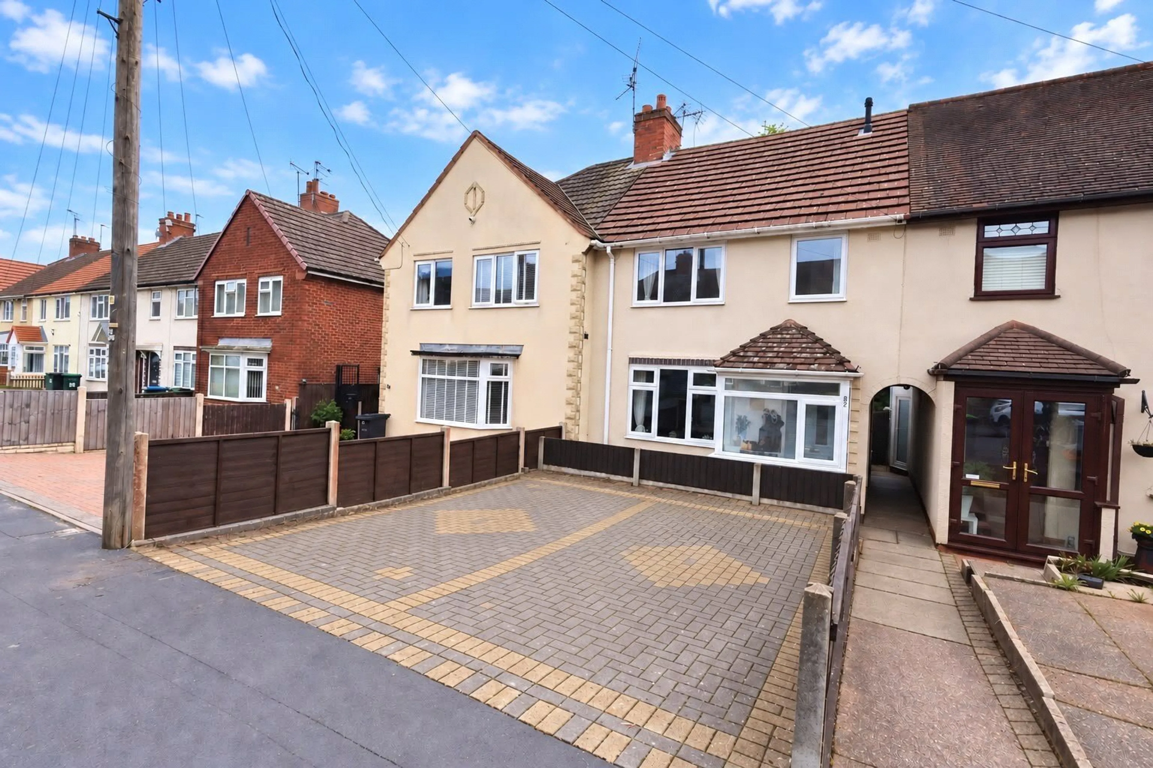 Property photo 0
