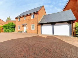 Moore Close, Abbottswood, Romsey photo