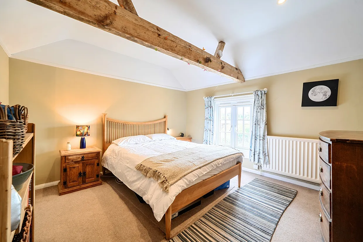Nettlebeds Lane, Alresford, SO24 photo 10