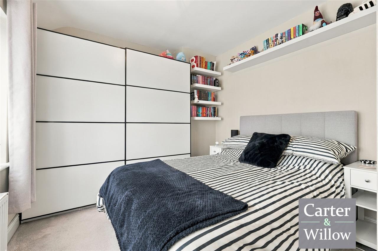Raydons Road, Dagenham, Essex Image 20