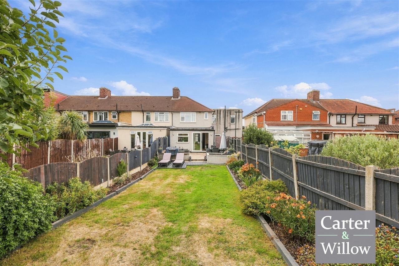 Raydons Road, Dagenham, Essex Image 25