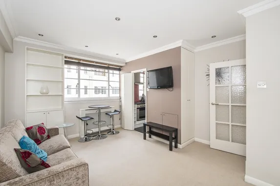 Sloane Avenue Mansions, Sloane Avenue London SW3