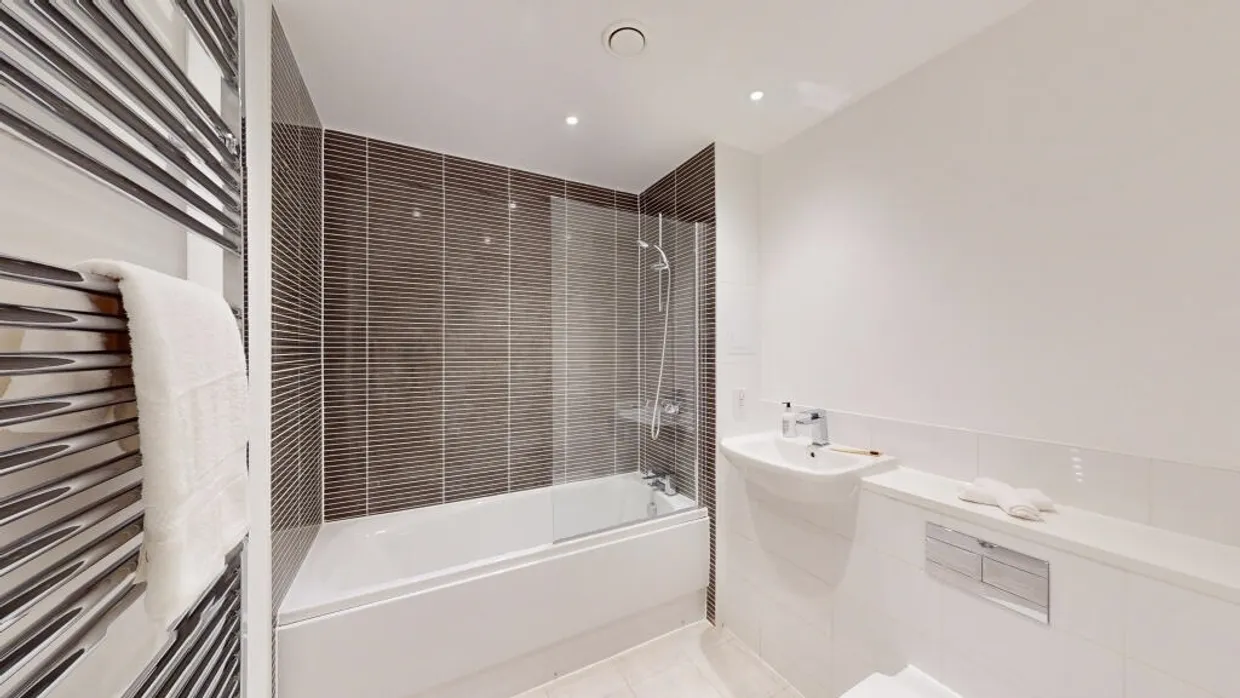Wotton Court 2 Rolfe Terrace SE18 photo 8
