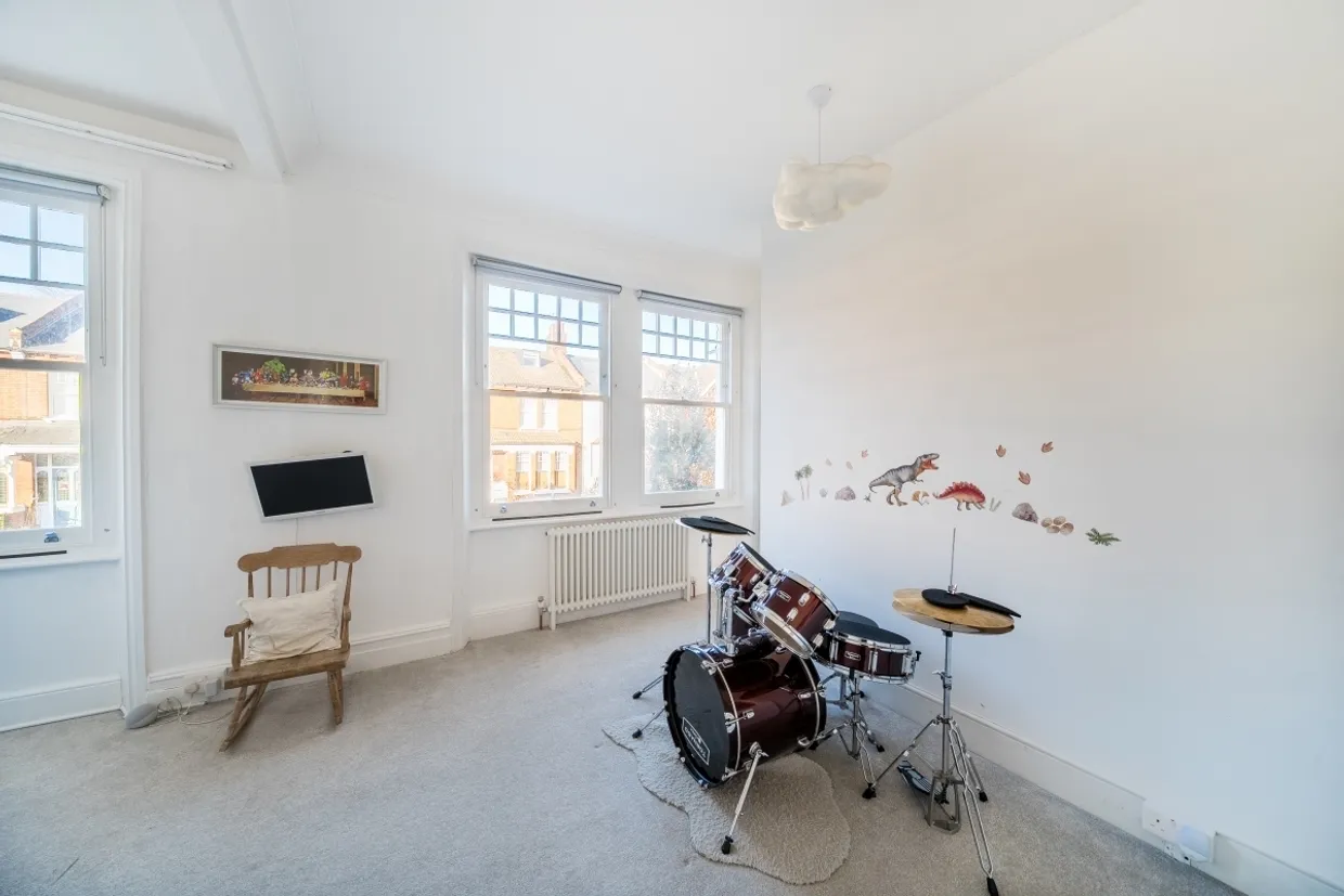 Addington Road London N4 photo 19