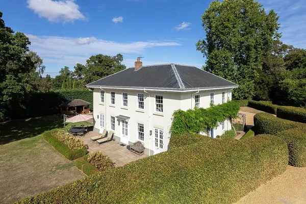 Garden Lane, Tyringham, MK16 photo 1