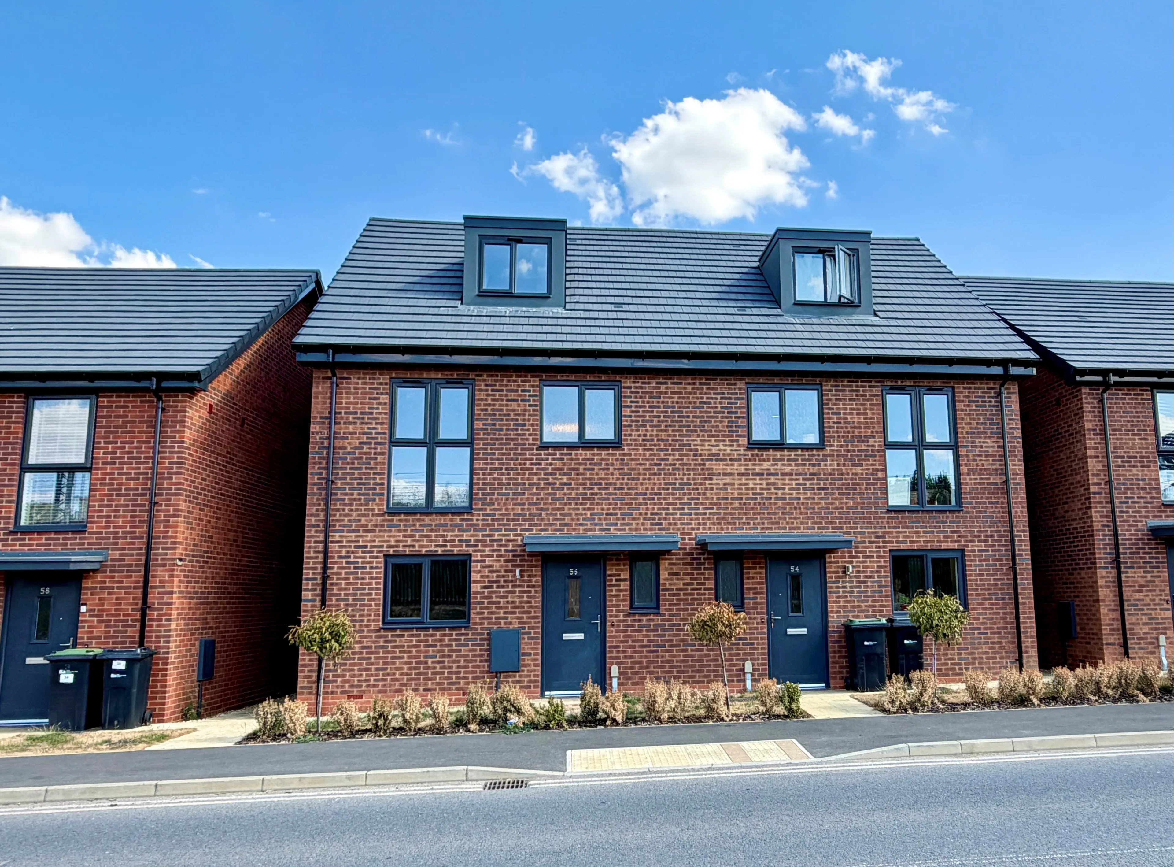 Property photo 0