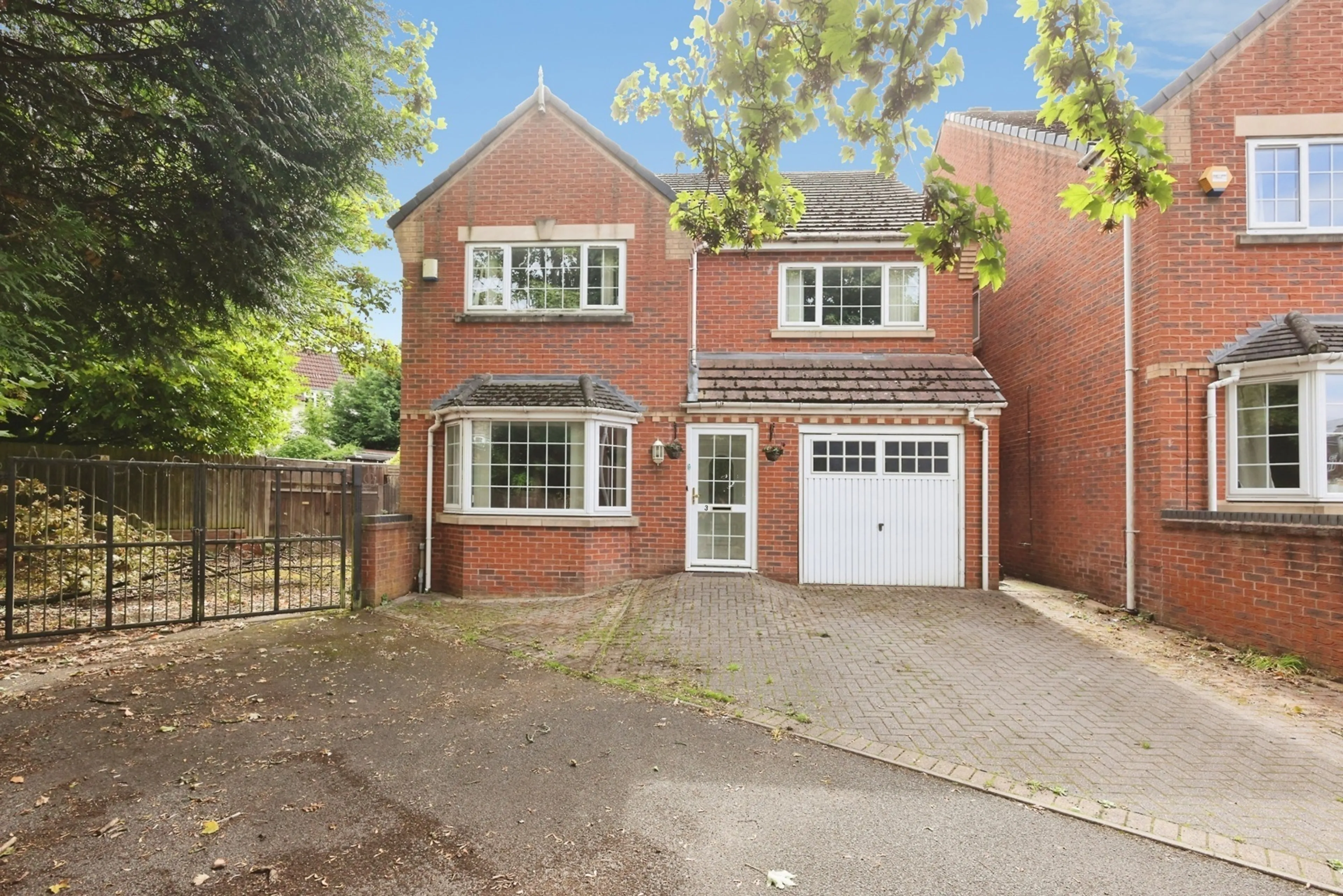 Property photo 0