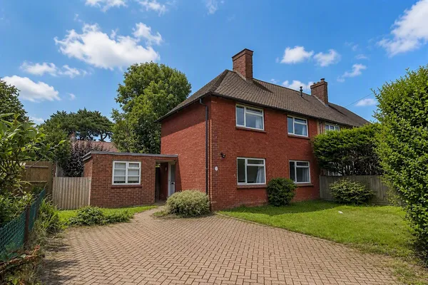 Aldervale Cottages, Crowborough