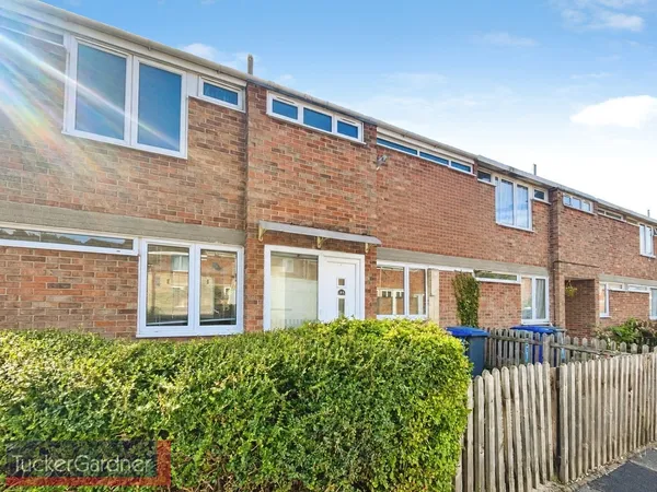Clare Close, Mildenhall, IP28 7NP