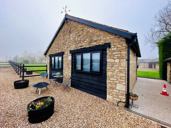 Badgers Farm, MK19 7DF