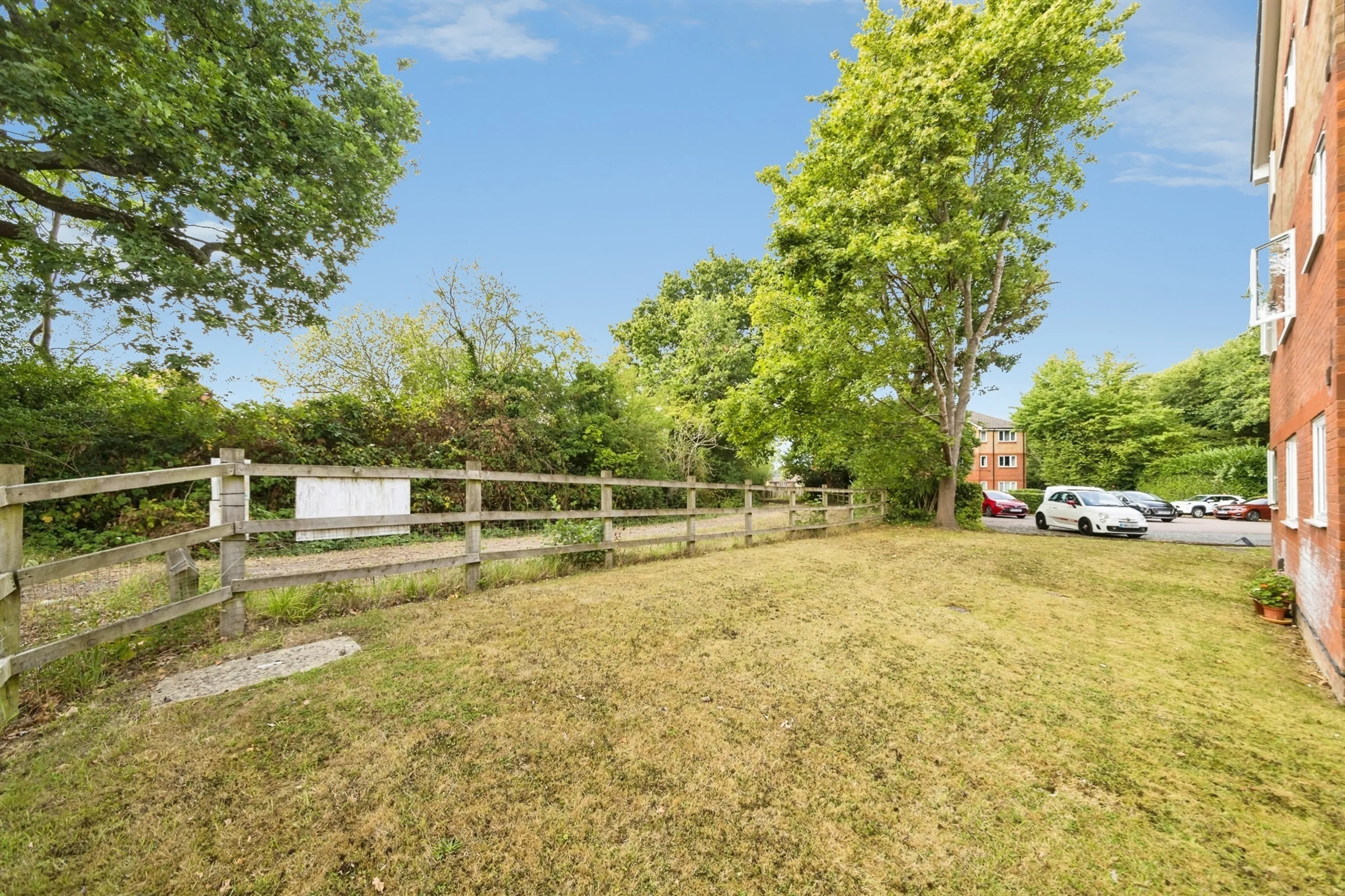 Property at Chetwood Road, Crawley