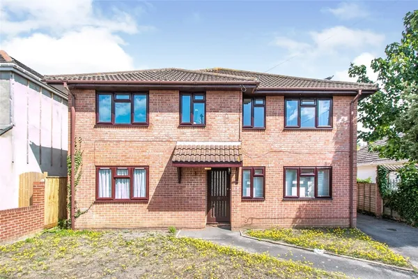 Jumpers Road, Christchurch, BH23