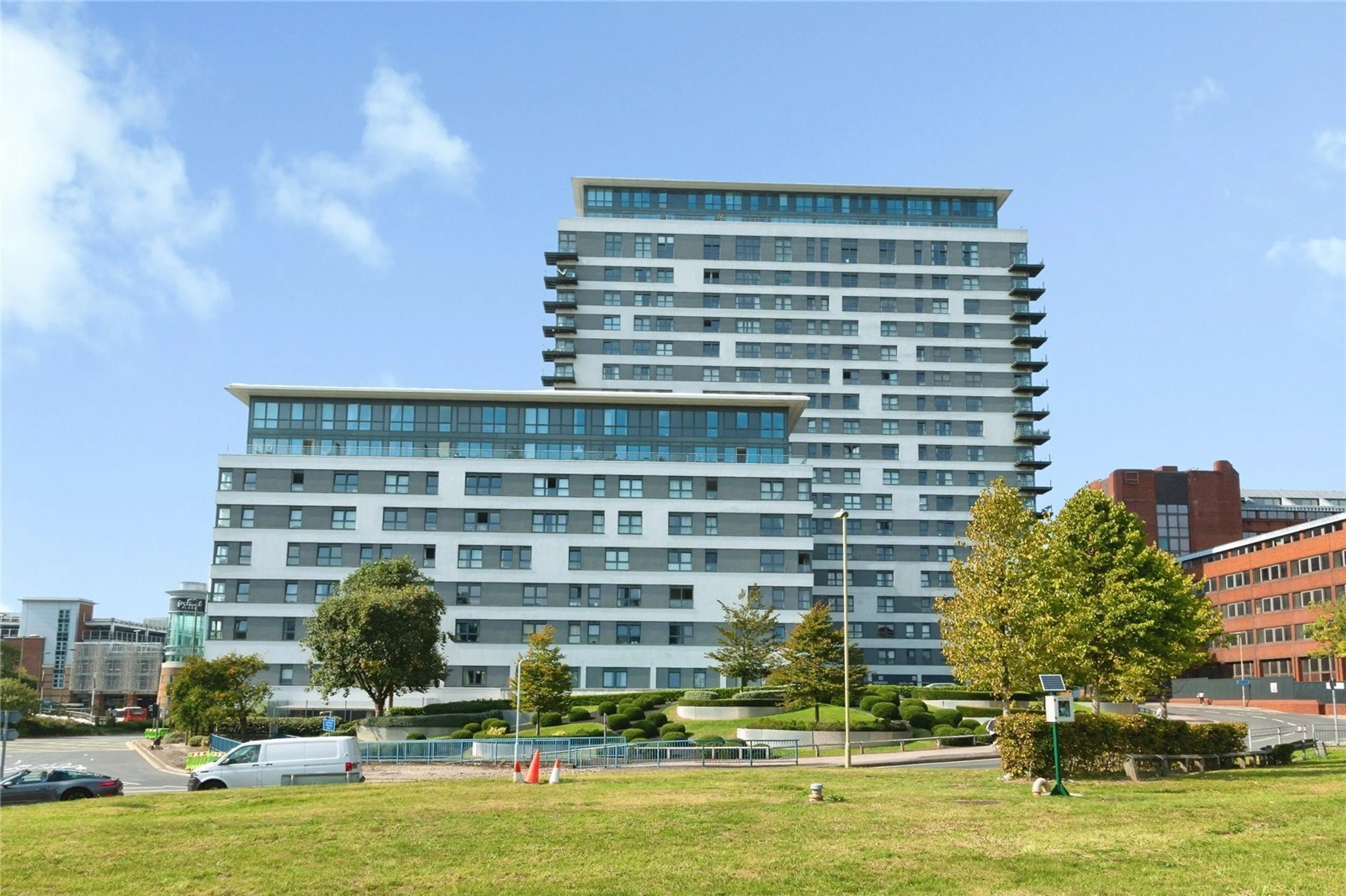 Property photo 0