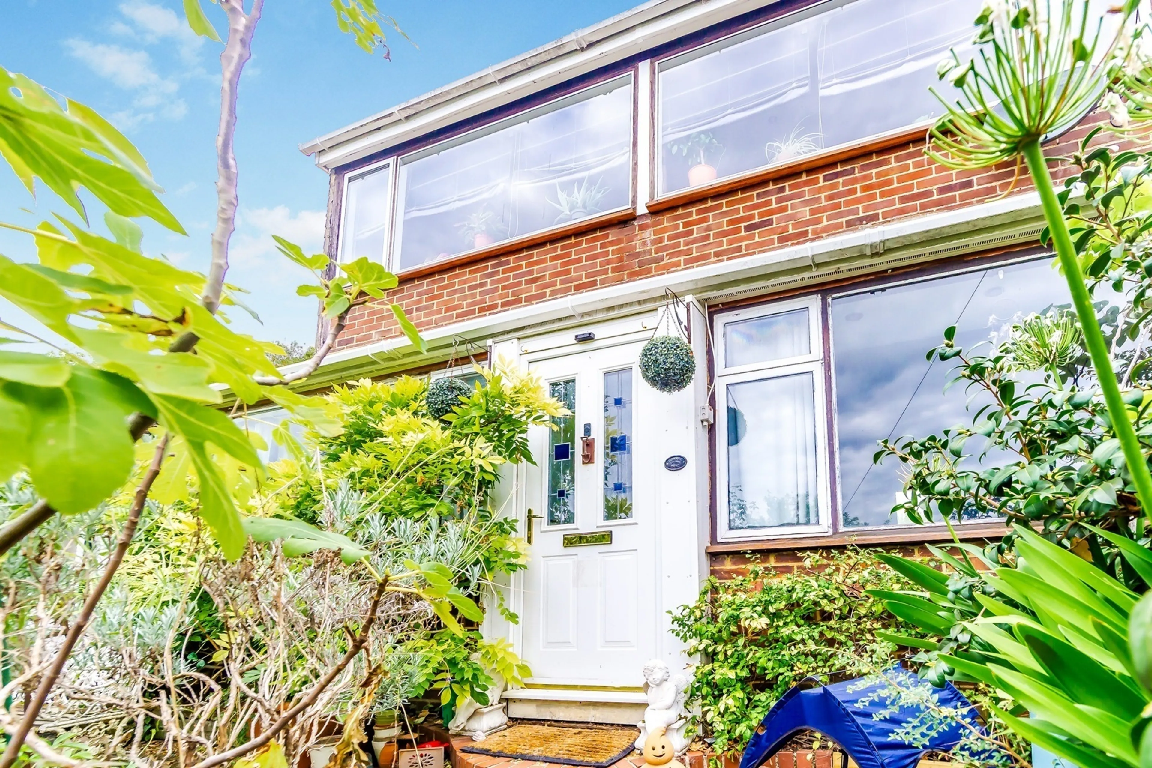 Property photo 0