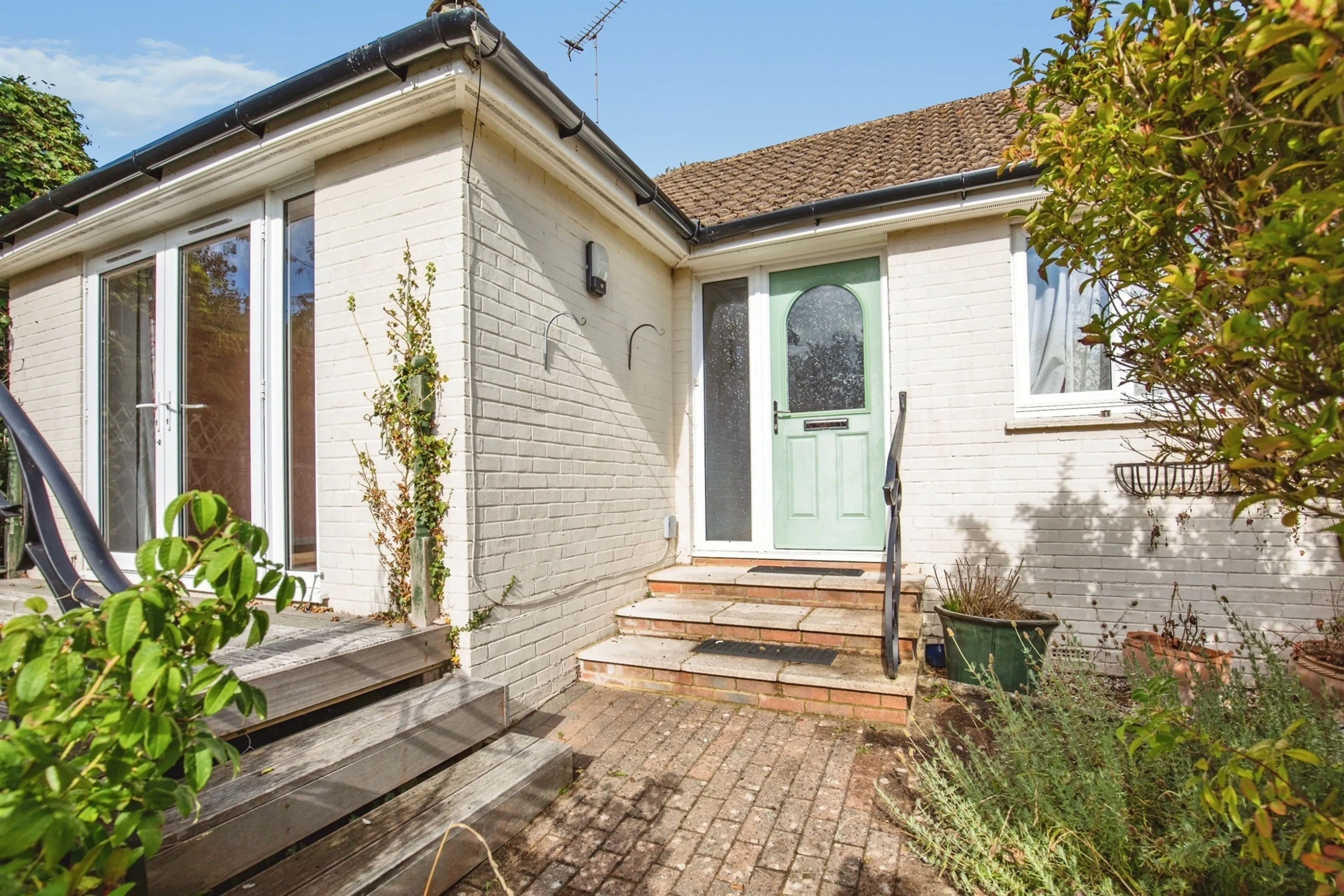 Property photo 0