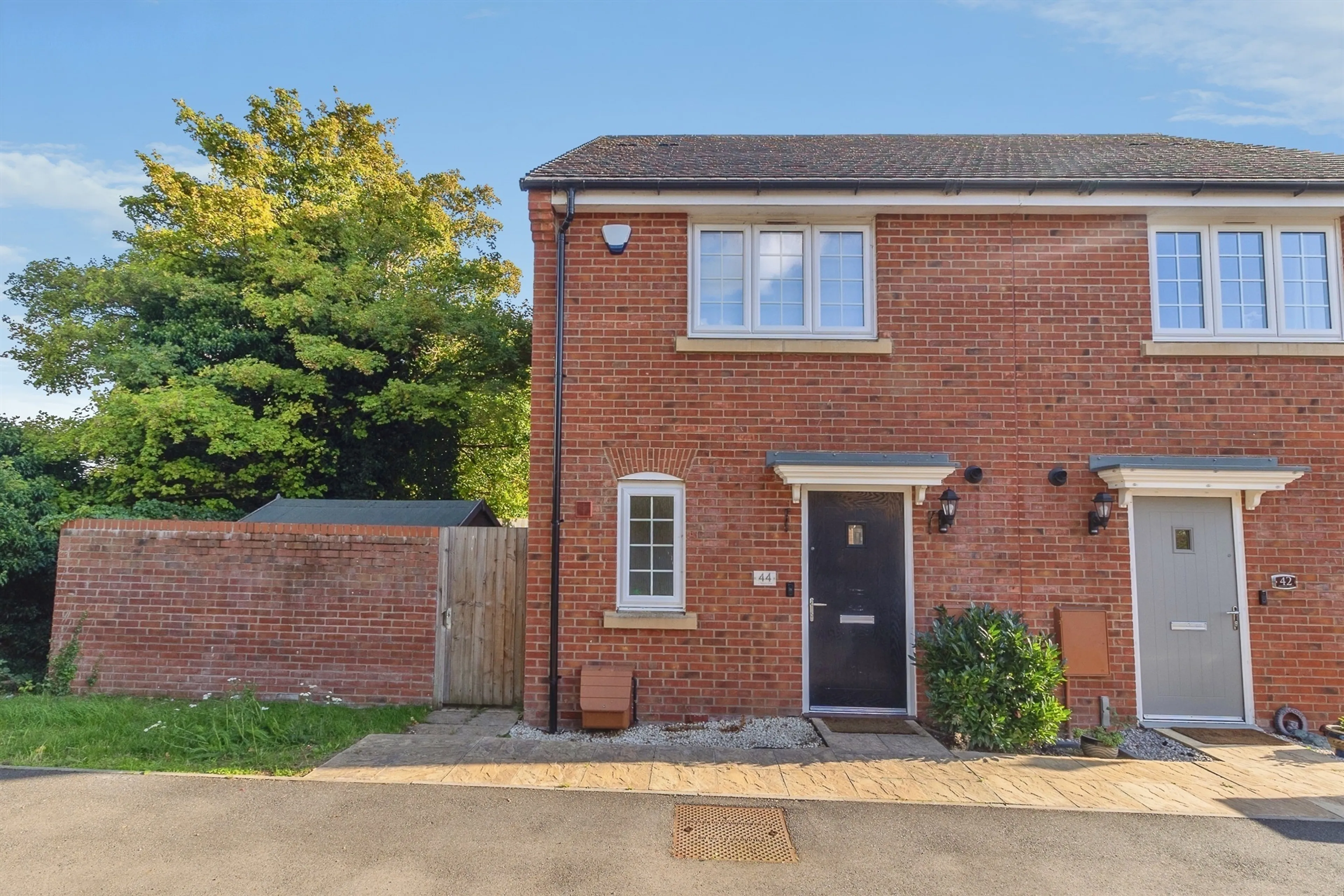 Property photo 0
