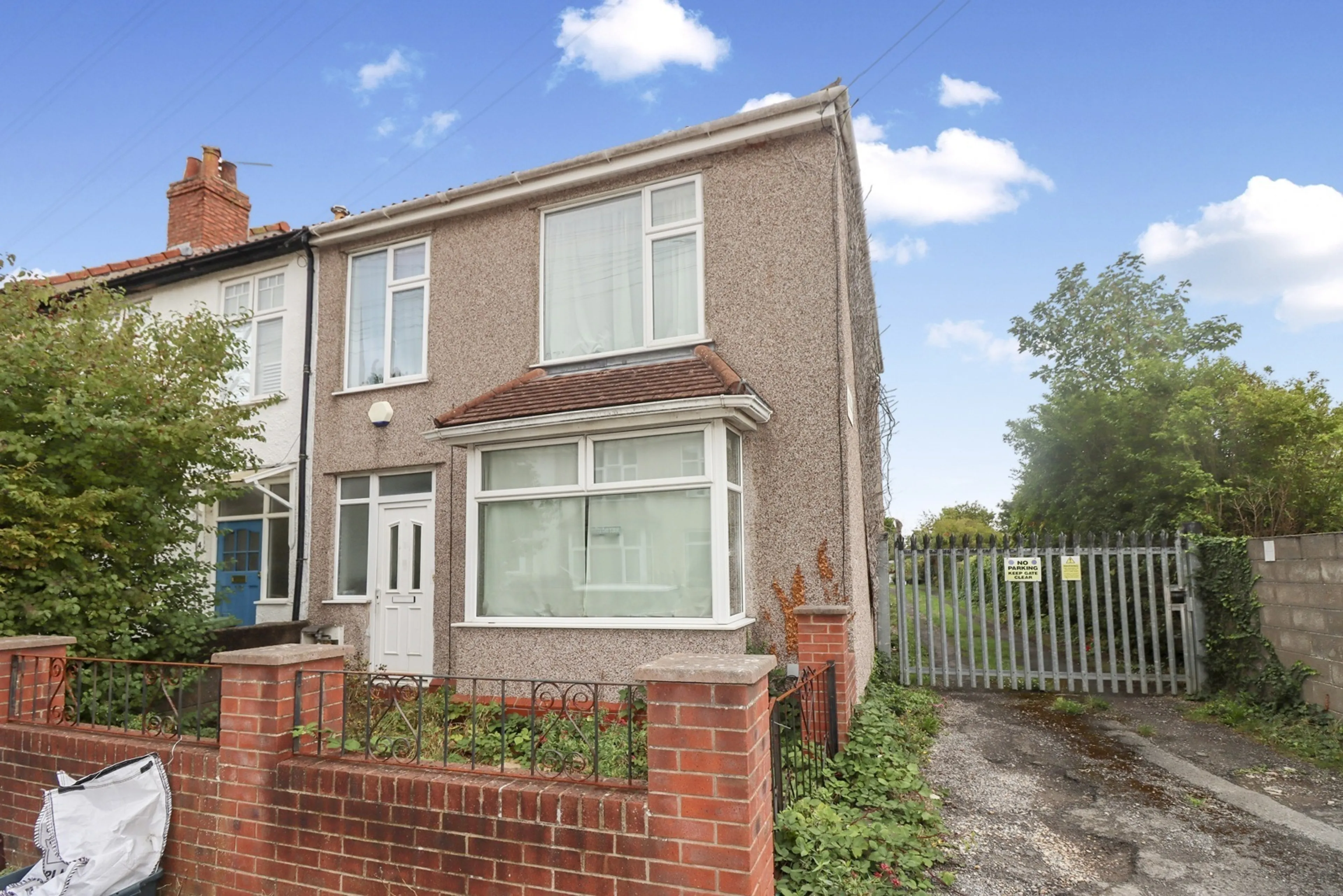 Property photo 0