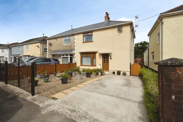 Pen Y Bont Terrace, Crynant, Neath, N...