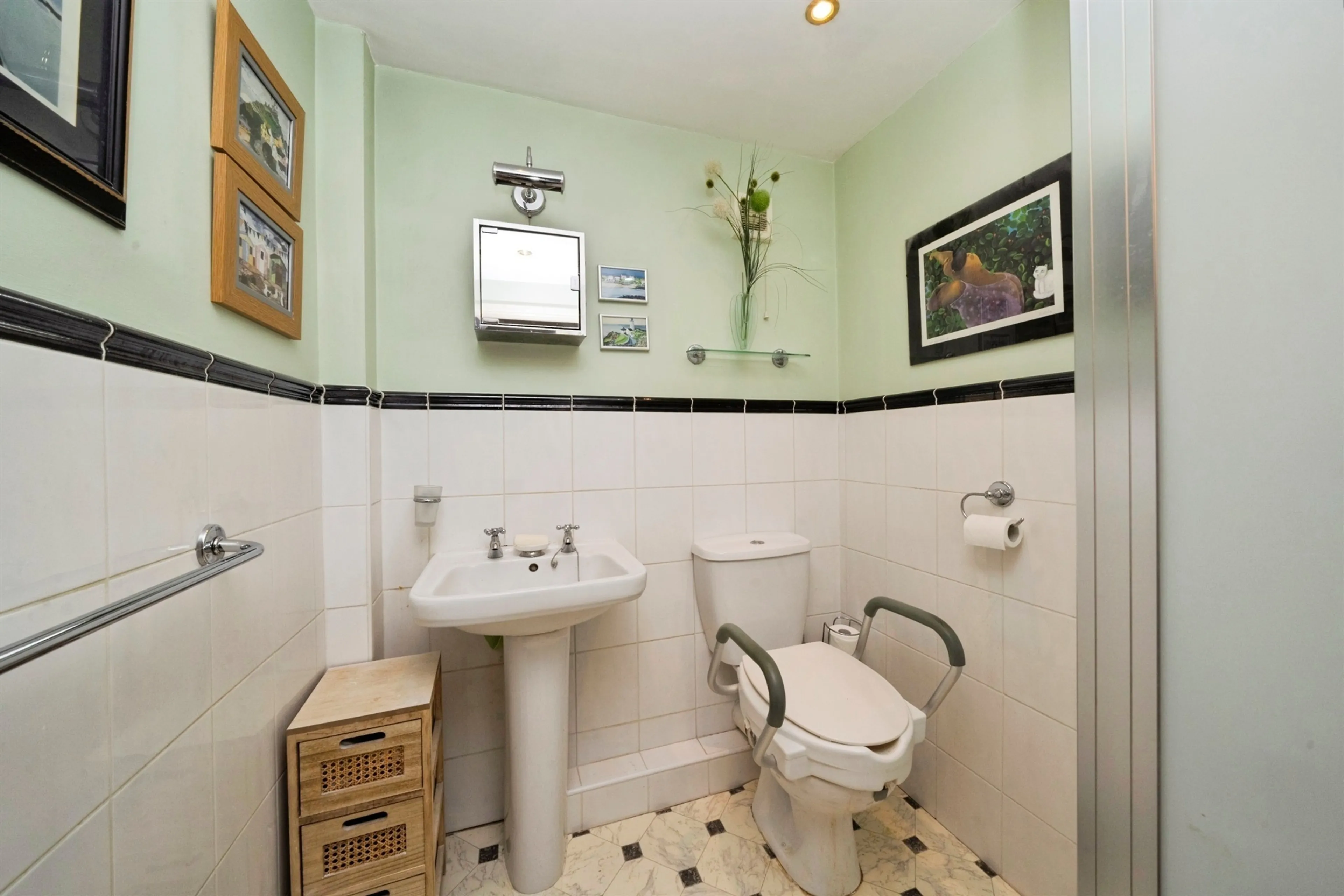 Property photo 16
