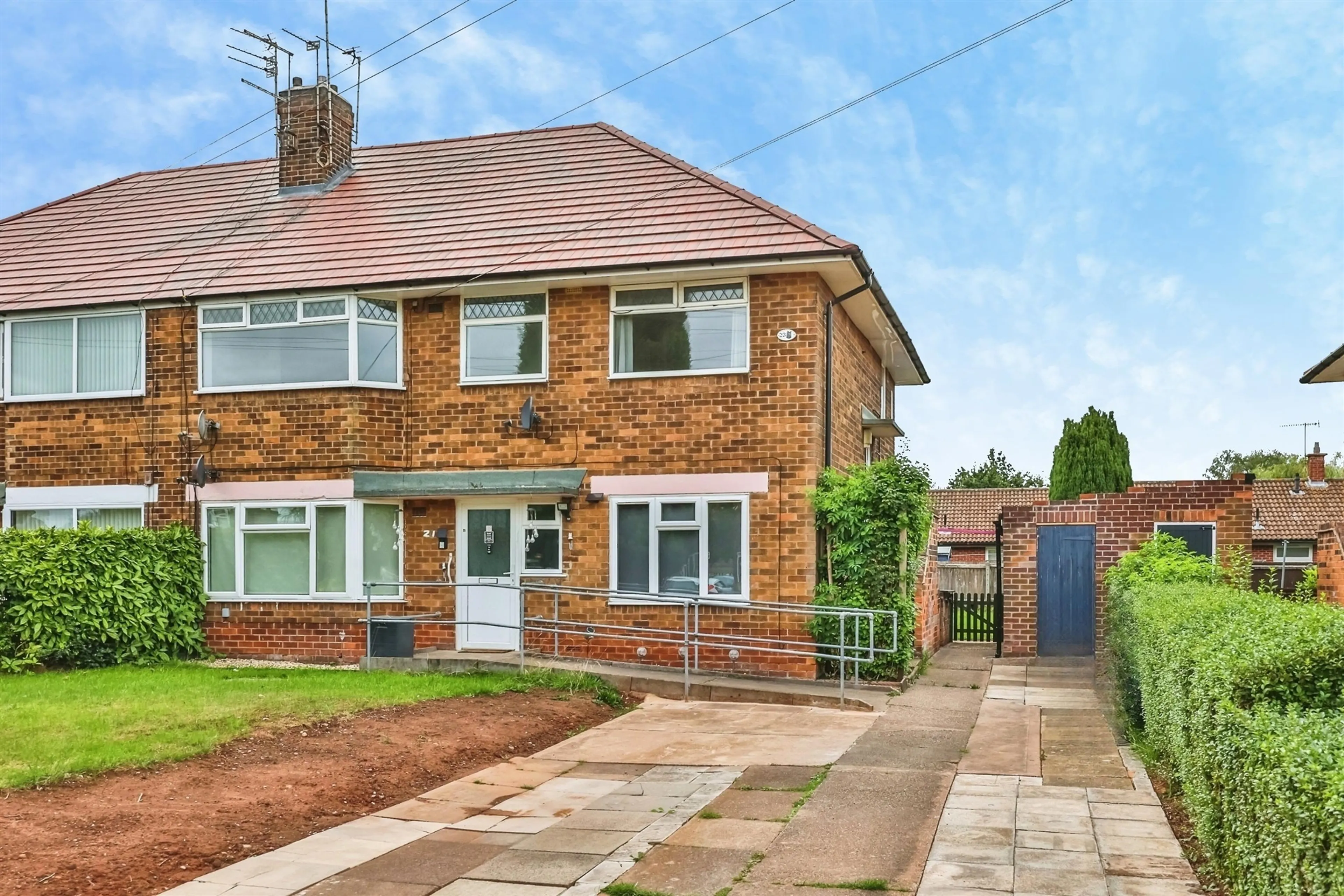 Property photo 0