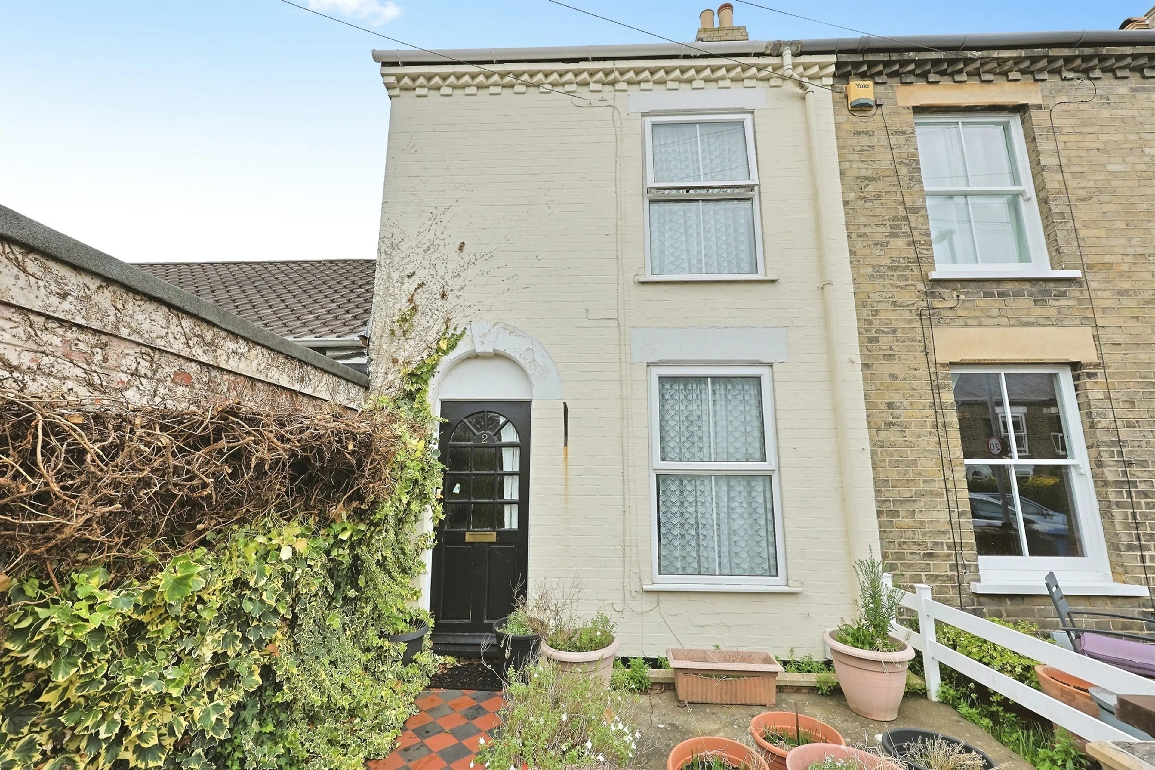 Property photo 0