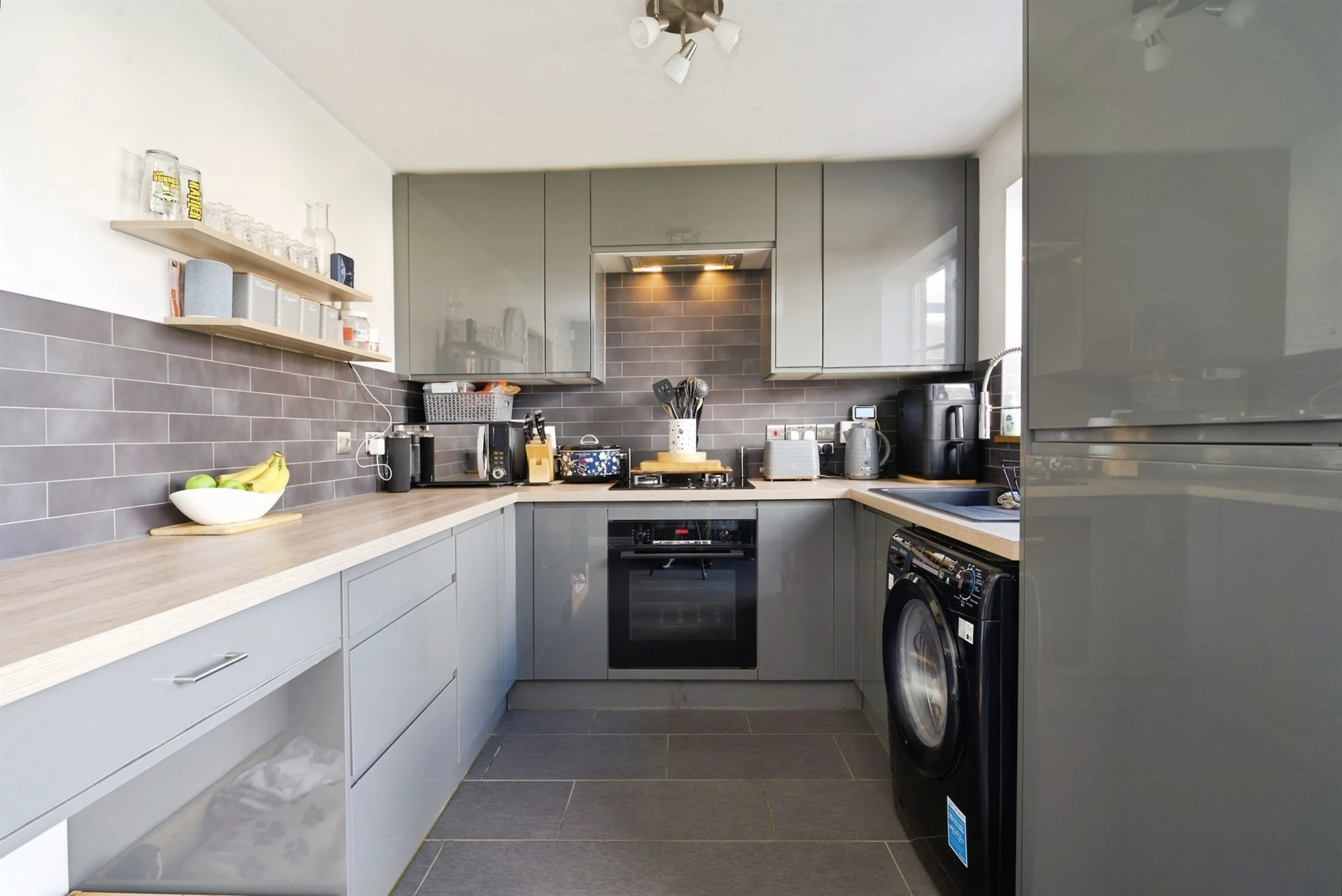 Property at Manor Fields, Great Houghton, Barnsley