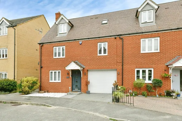 Snowdonia Way, Stevenage, Hertfordshi...