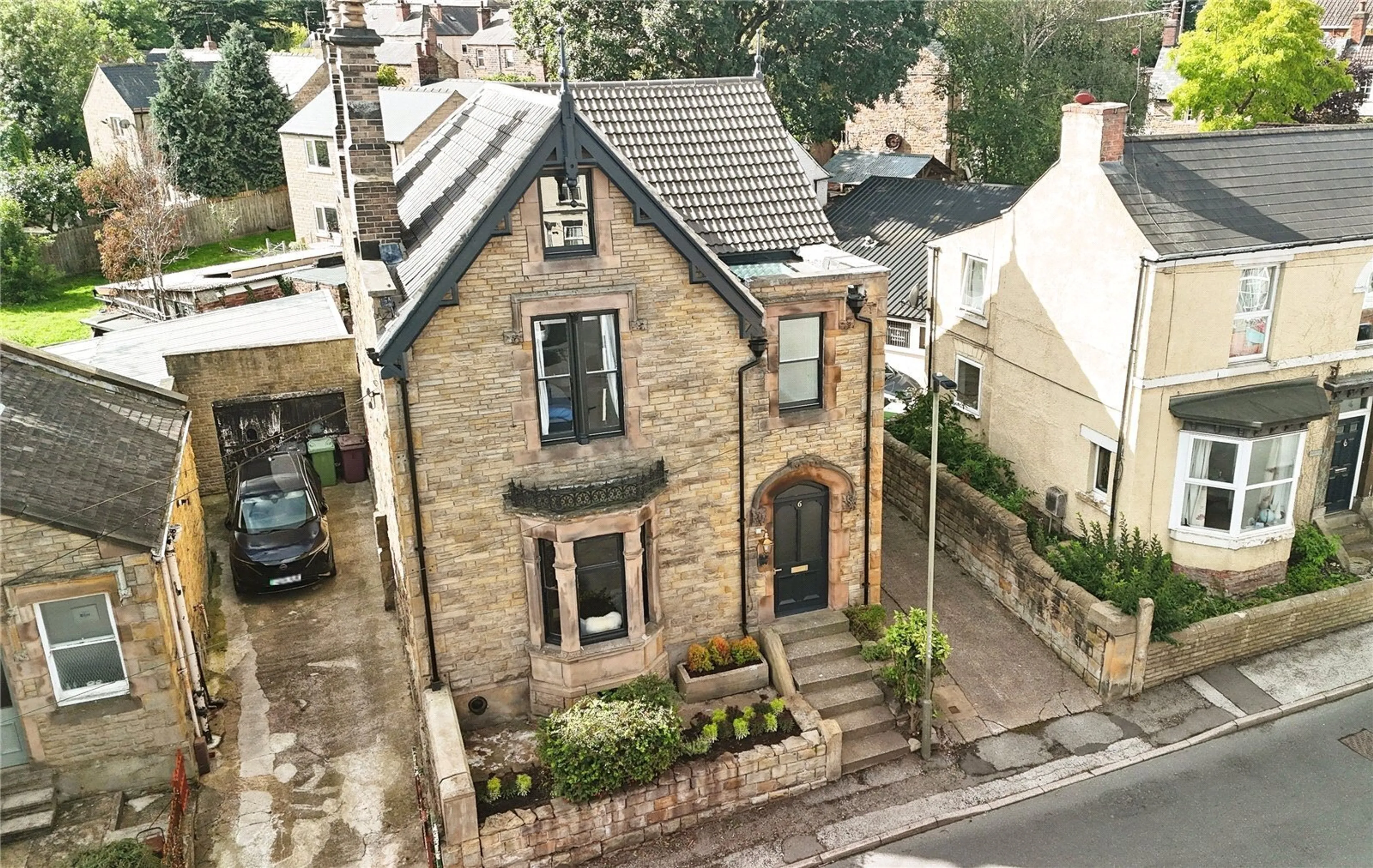 Property photo 0