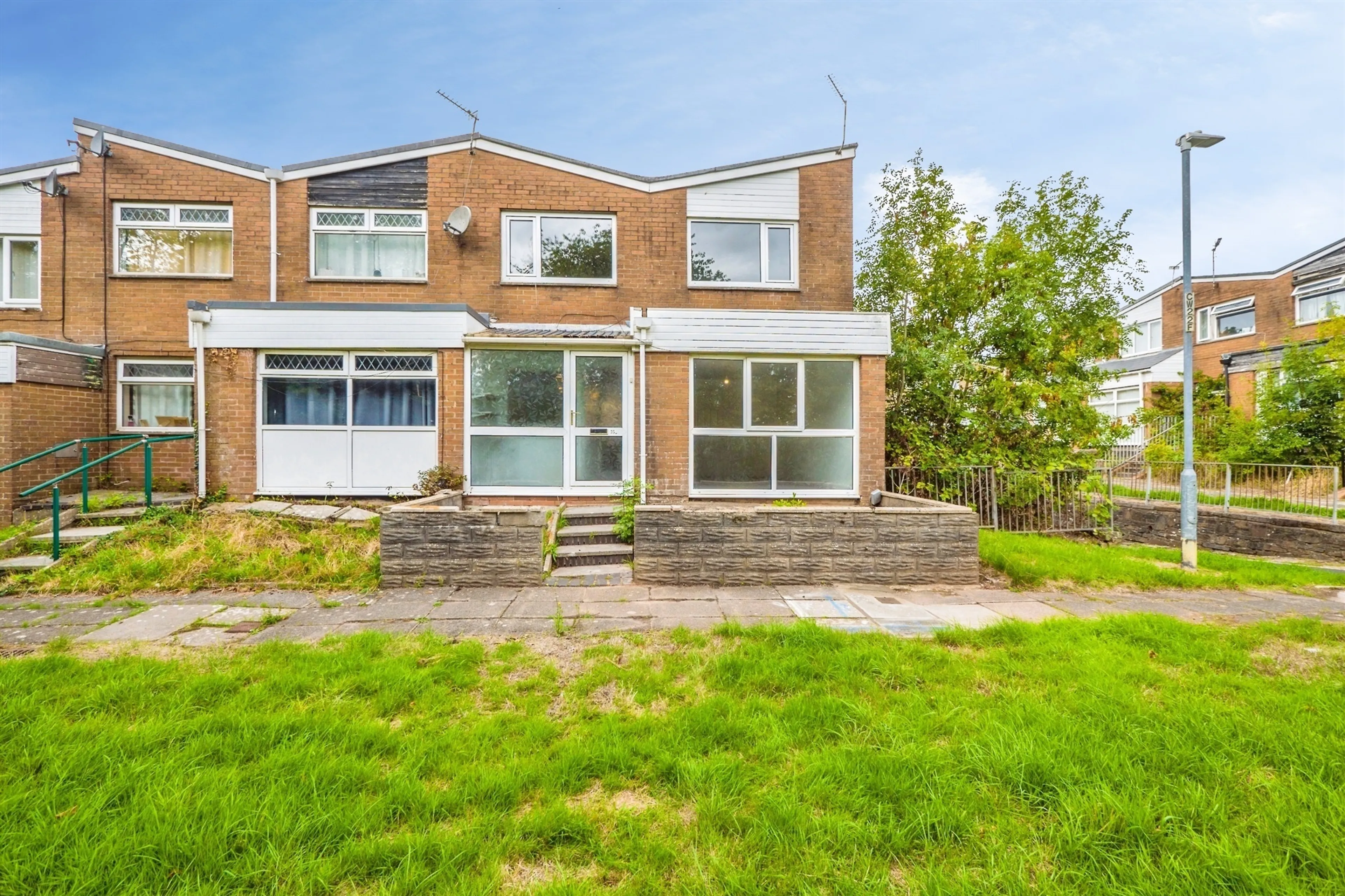Property photo 0