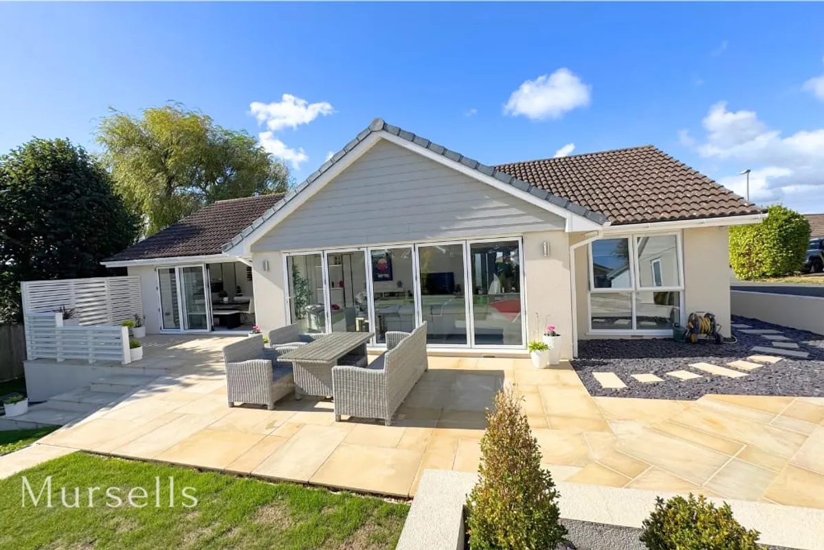 Old Pound Close, Lytchett Matravers, Poole, BH16