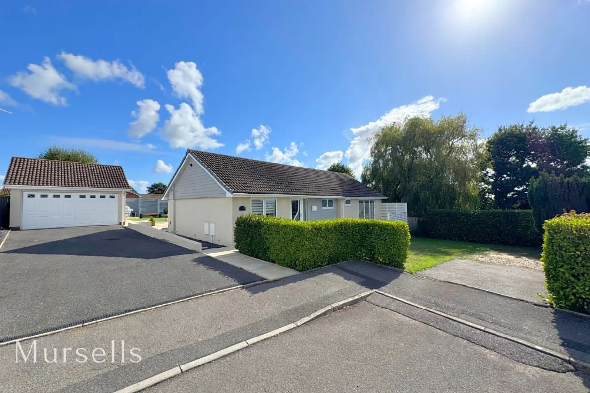 Old Pound Close, Lytchett Matravers, Poole, BH16