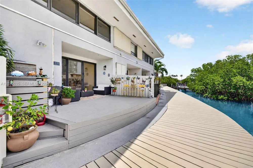 203 Poinciana Dr, Sunny Isles, FL 33160