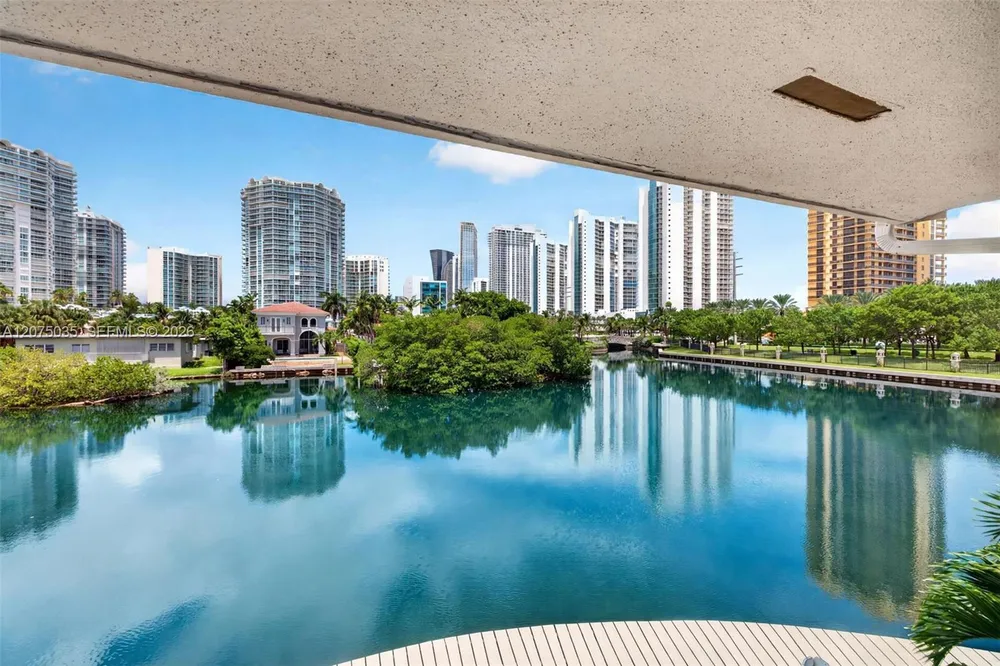 203 Poinciana Dr, Sunny Isles, FL 33160