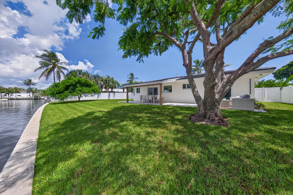 259 SE 4th Ave, Pompano Beach, FL 33060