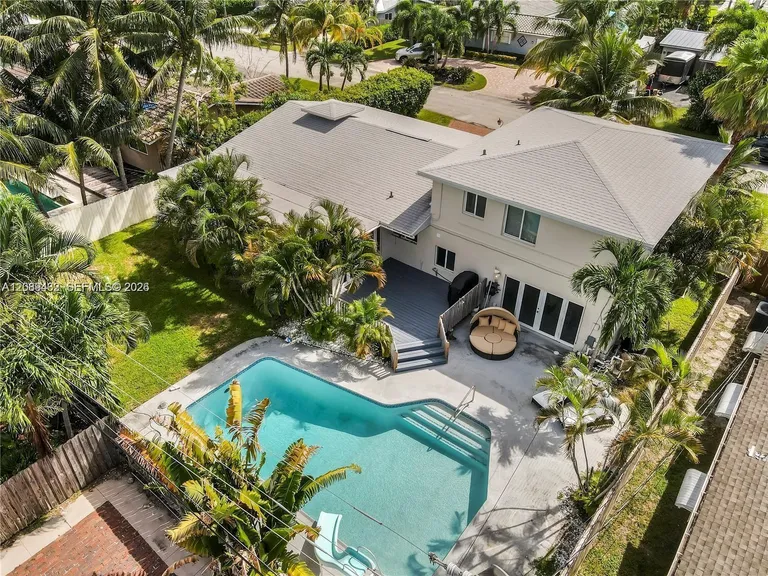 5211 NE 17th Ave, Fort Lauderdale, FL 33334
