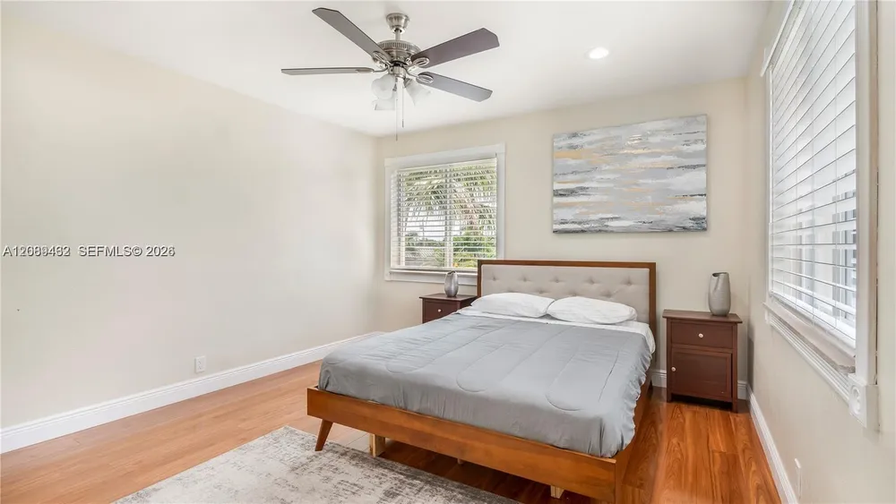 5211 NE 17th Ave, Fort Lauderdale, FL 33334