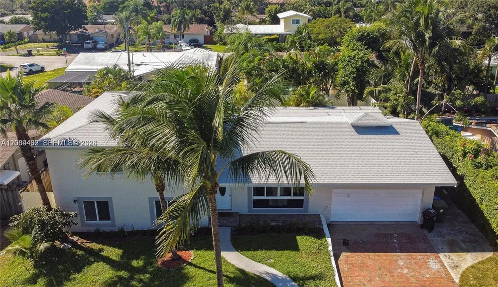 5211 NE 17th Ave, Fort Lauderdale, FL 33334