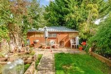 Ferring Close, CRAWLEY
