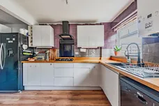 Ferring Close, CRAWLEY