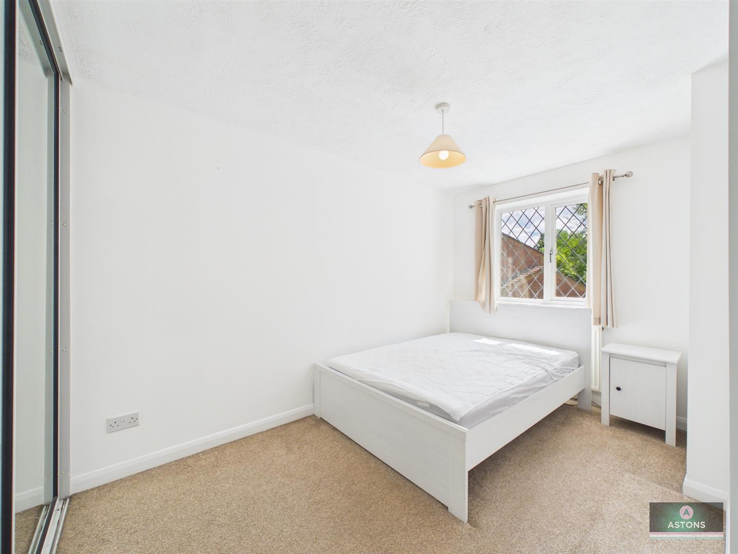 Graveney Road, Maidenbower Image 4